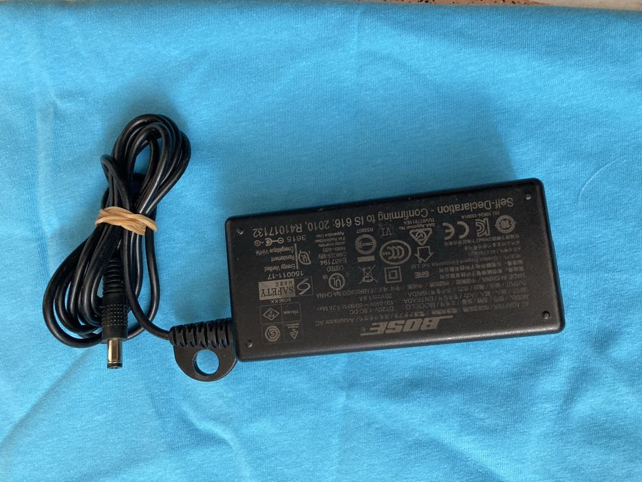 Adaptor Bose DT20v . Transformator Bose . Incarcator bose