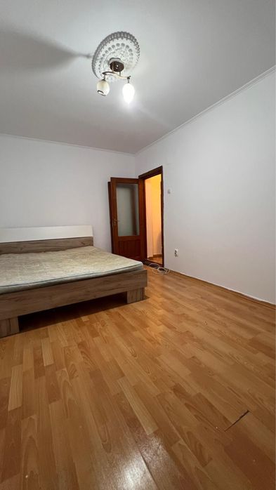 Proprietar  vand - Apartament 2 camere Focsani zona Spital