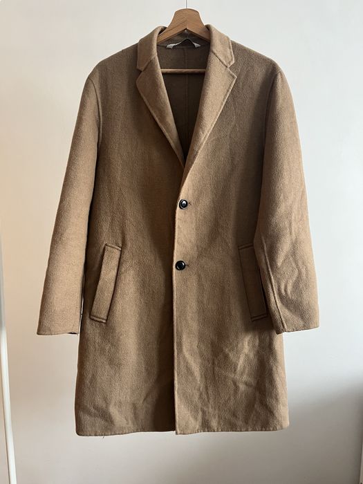 Преходно вълнено палто zara