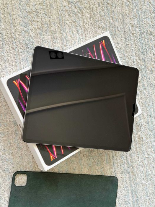 iPad Pro 12.9 M2 256GB WiFi + Sim karta / Ideal