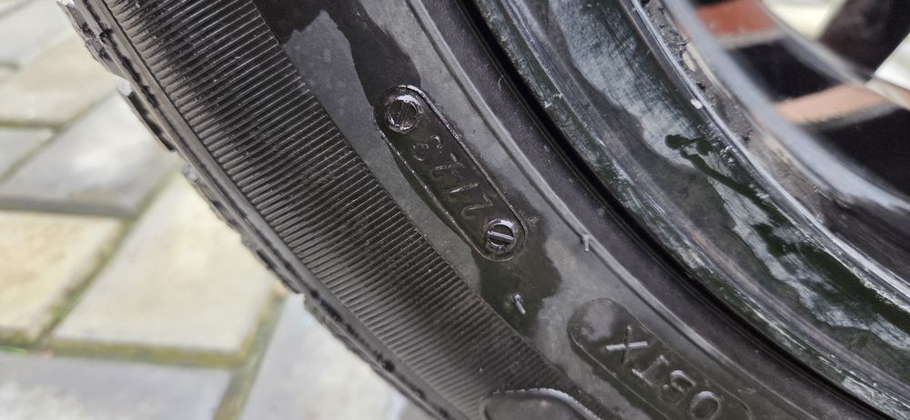 Vand  jante  vw originale + anvelope iarna