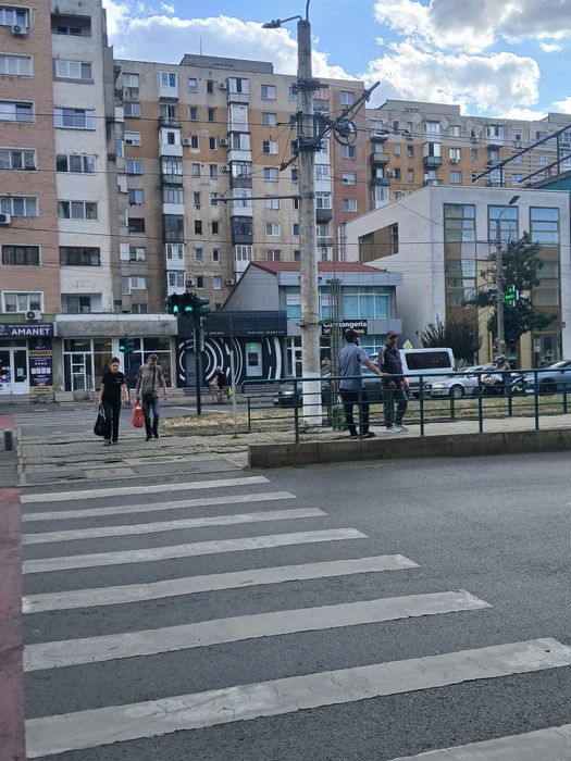 Inchiriere spatiu comercial 110mp