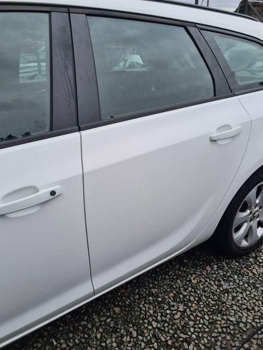 Dezmembrez 1.4 turbo A14NET A14NEL Opel Astra J