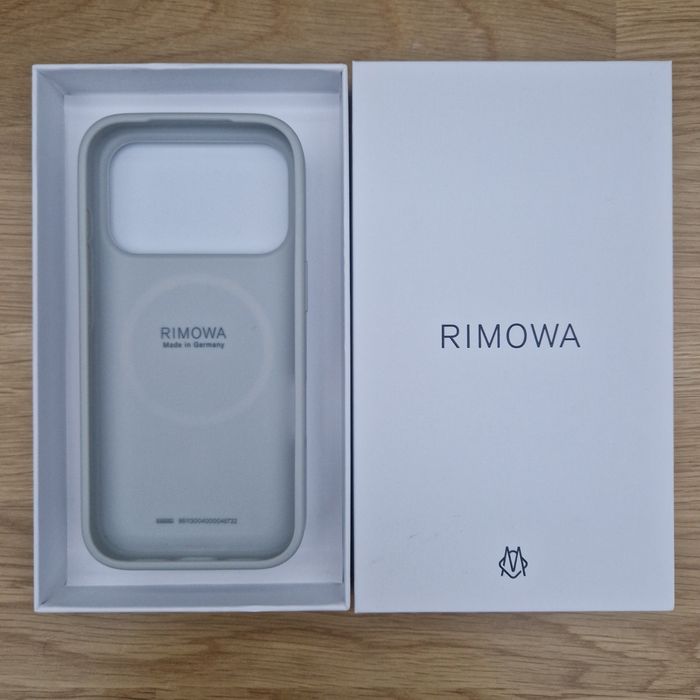 Huse Rimowa iPhone 16 si 17(Pro,ProMax)