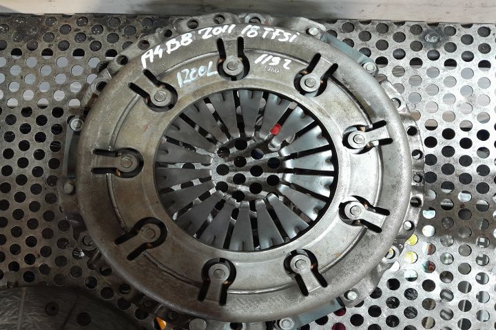 Kit ambreiaj 323085310 / Audi A4 B8/8K
