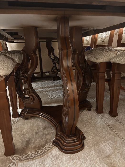 Обеденный стол с 12 стульями (Премиум качество)