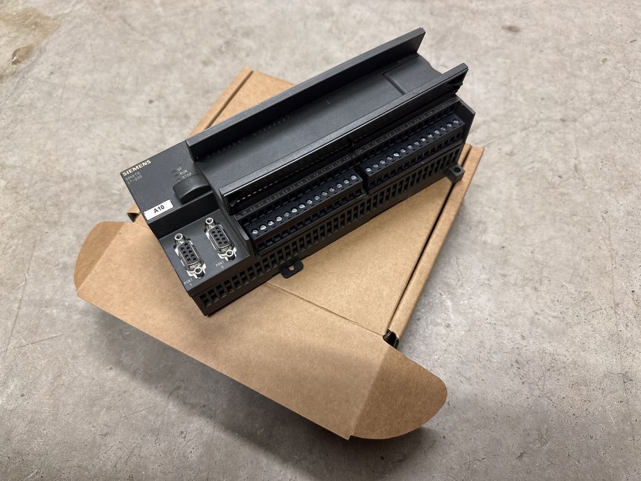 Siemens Simatic S7-200 6ES7216-2BF22-0XB0 Folosit