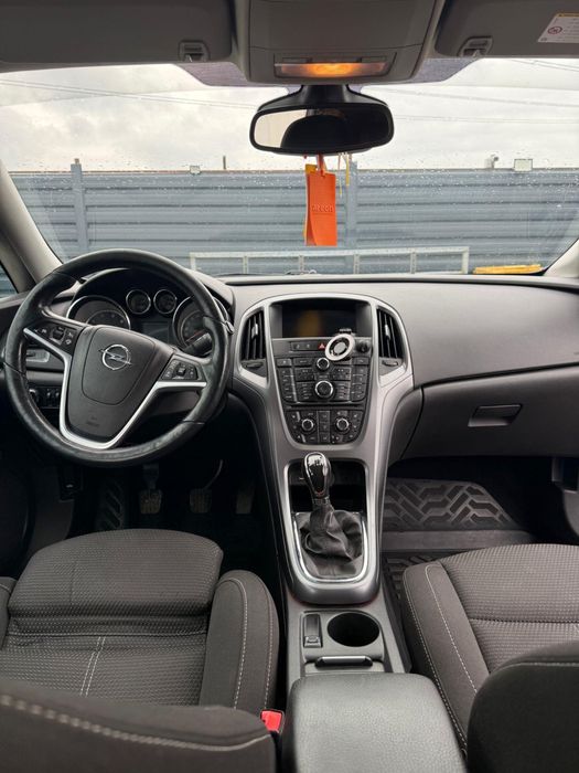 Opel Astra J eco 2015  full 1.6 diesel Incalzire Volan/Scaun / Jante /