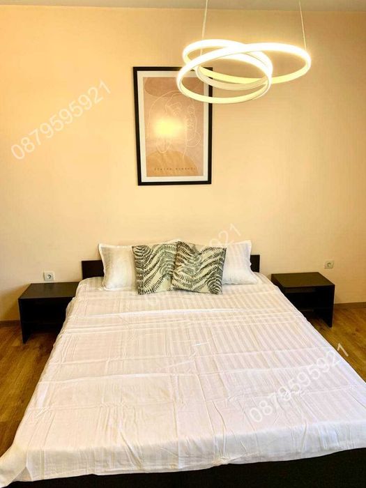 Дава се под наем Двустаен апартамент в Бургас, Център - 70 кв.м за 561 € - Снимка #11