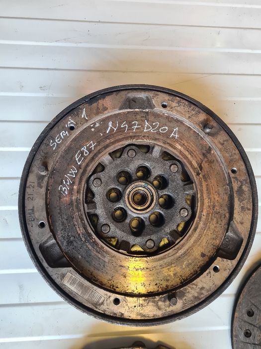 Volanta bmw seria 3 E87,  N47D20A