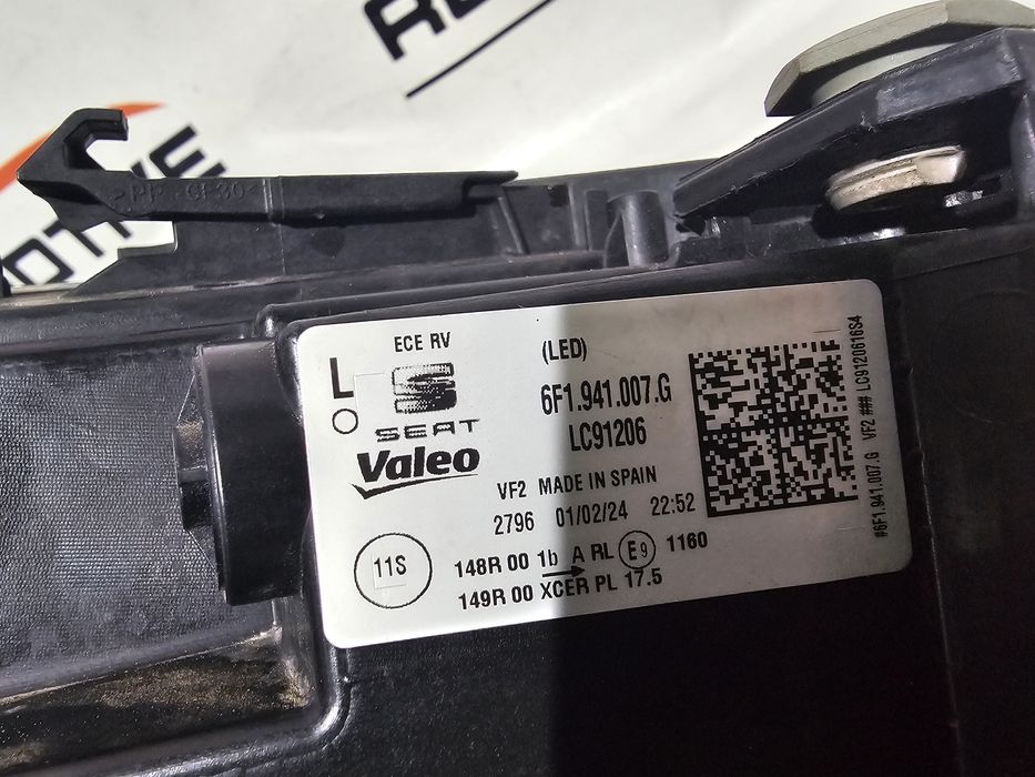 Far stanga led Seat Ibiza 5 / Arona Facelift dupa 2021 cod 6F1941007G