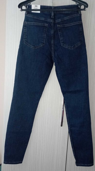 Дамски дънки "Mango", 36 размер