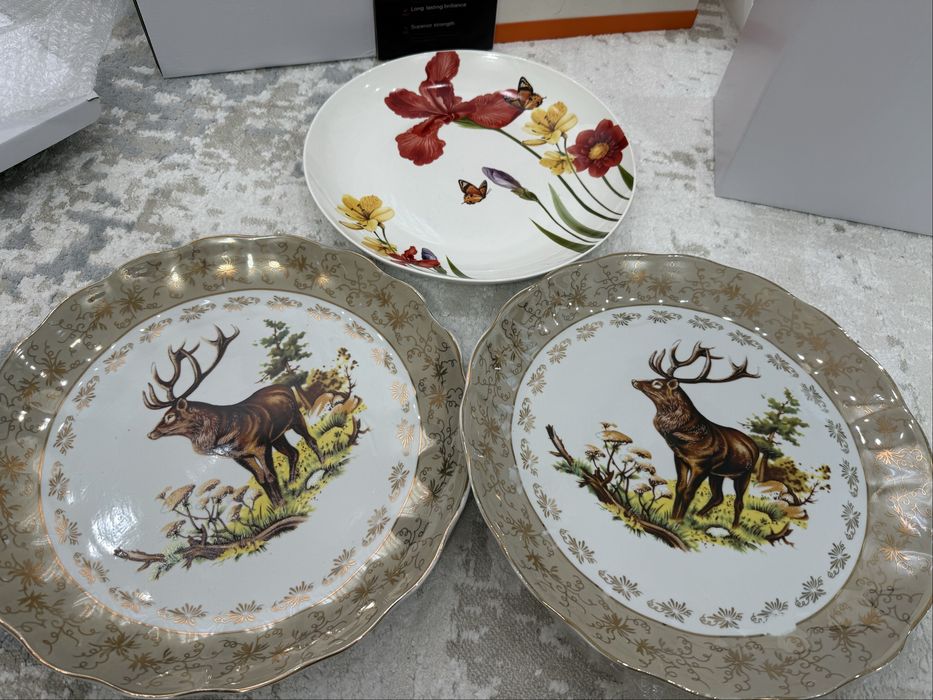 Продам тарелки разные