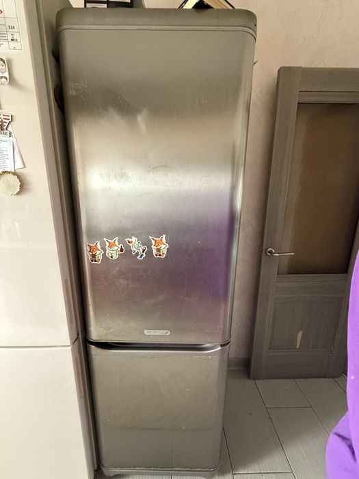 Аристон холодильник