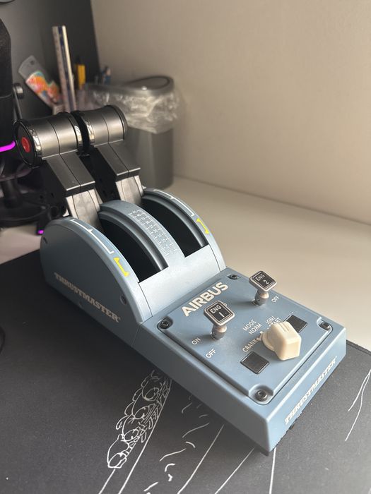 Игровой контроллер Thrustmaster TCA Officer Pack Airbus Edition PC