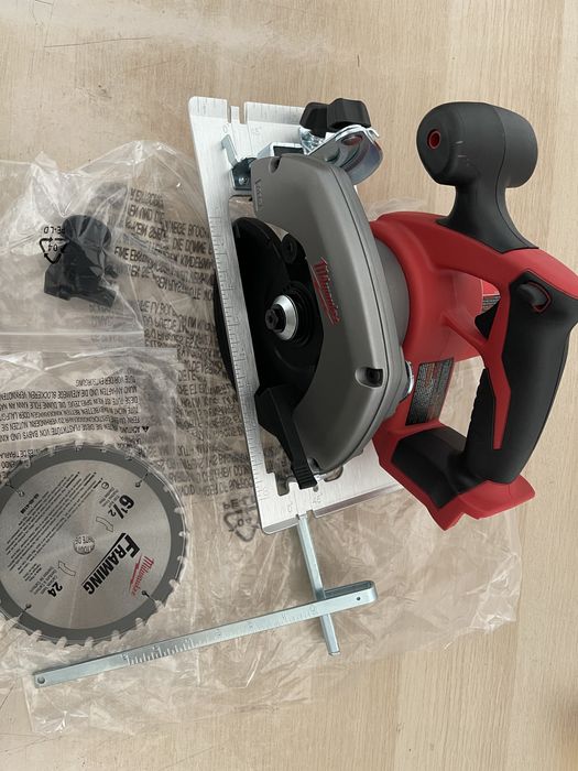 Fierastrau circular Milwaukee 2630-20 M18 FUEL CCS55-0,