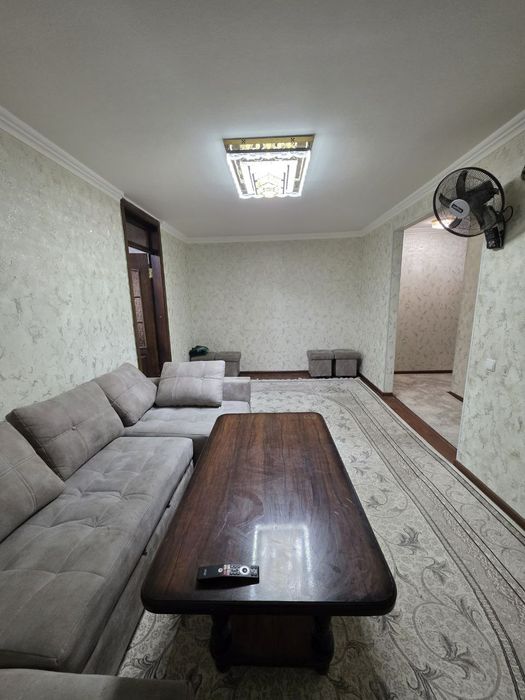 Продается 2х комнотная квартира Вокзал партцез можно под офис