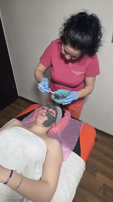 Tratament facial de curățare