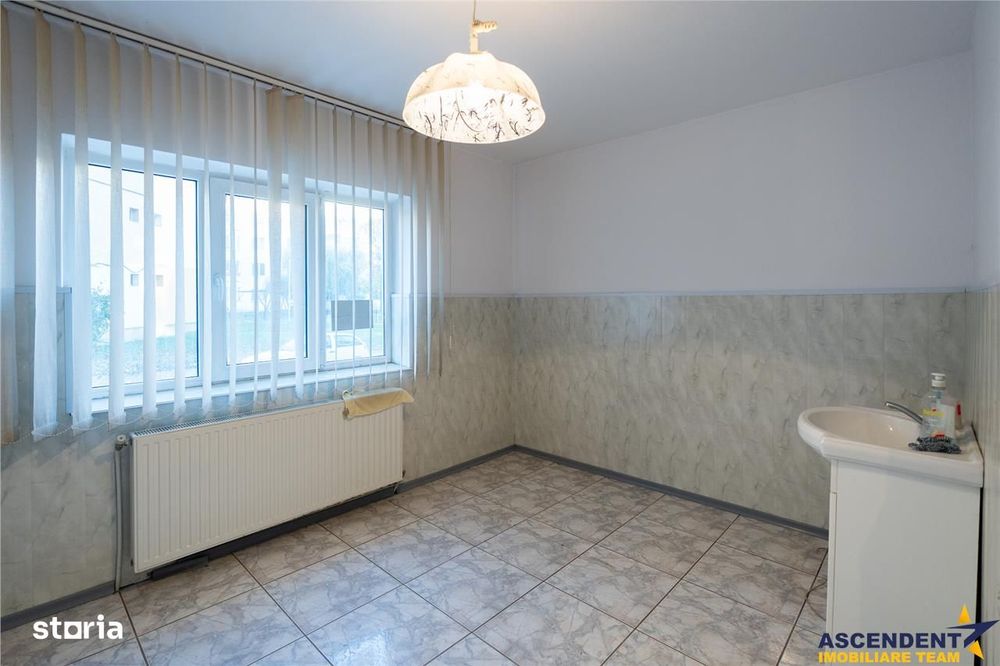 FILM! Targu Secuiesc,2 camere,partial renovat,recomandat:locuintaactiv — fotografia 3