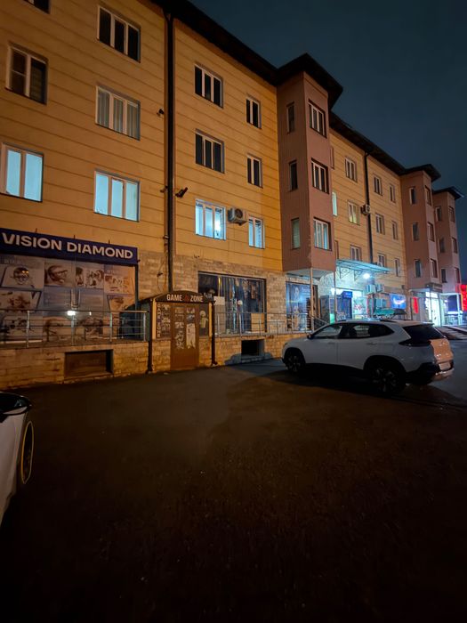 Magazin arendaga beriladi padval  ishxona помещение склад