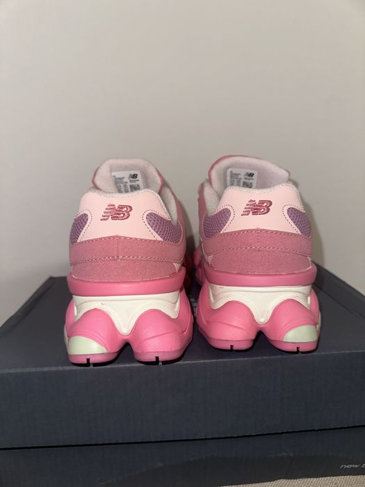 Adidasi inspired by New Balance 9060