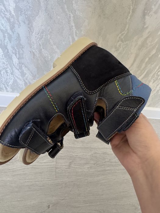 Продам Ортопедический обувь 33 размер