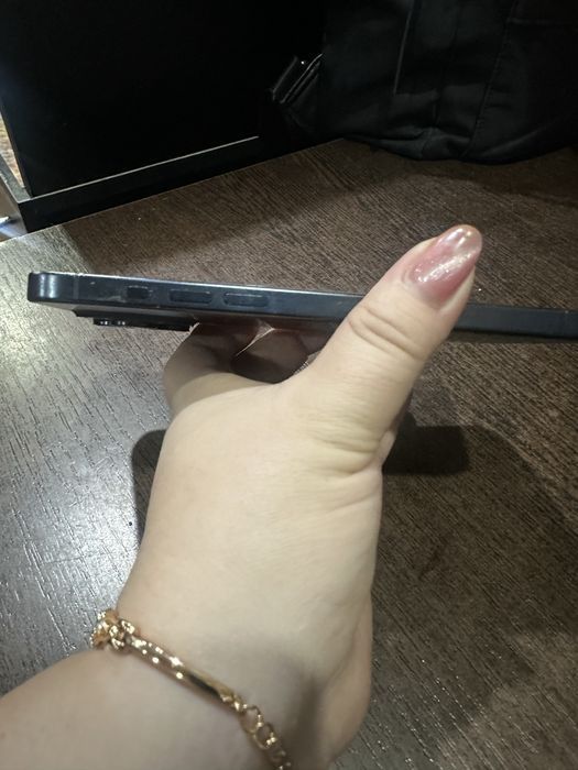 Срочно айфон 15 про макс