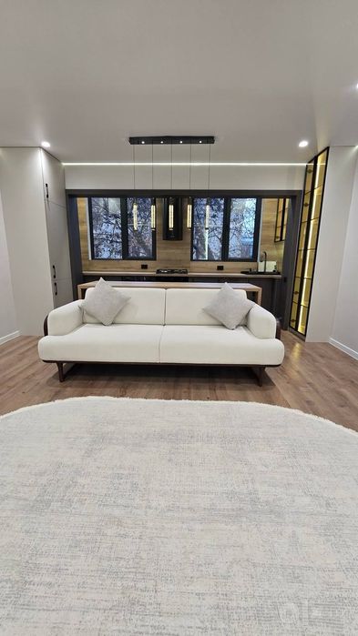 Продажа 2в3 комнатной 65кв² на ул.Саид Барака,ГУВД Корзинка,Мирабад,Ше