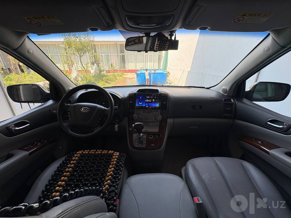 Kia carnival sotiladi yili 2007