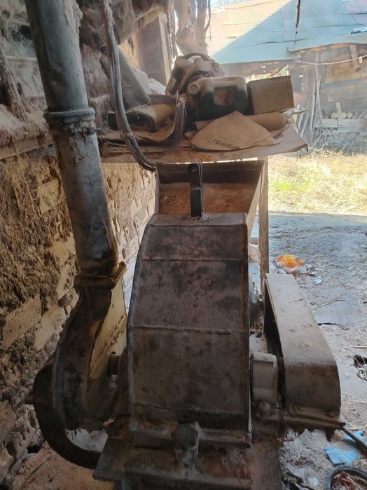 Фуражомелка с циклон