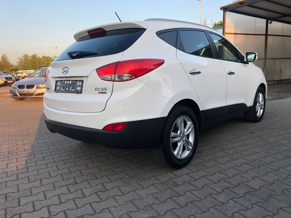 Hyundai ix35 / An 2011 / 2.0 Diesel 140Cp E5 / Clima