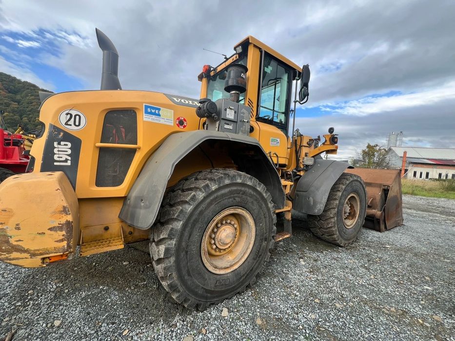Volvo l90 G an 2012 !