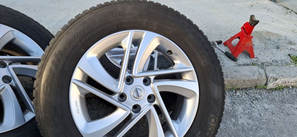 Джанти с гуми от Nissan X trai