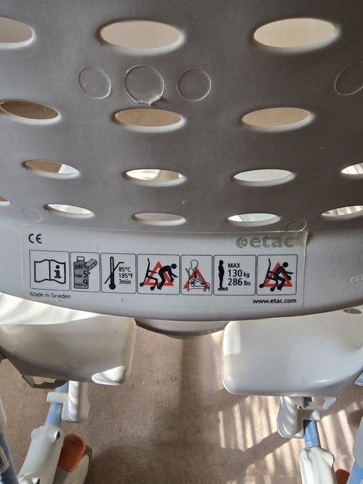 Тоалетен стол шведски