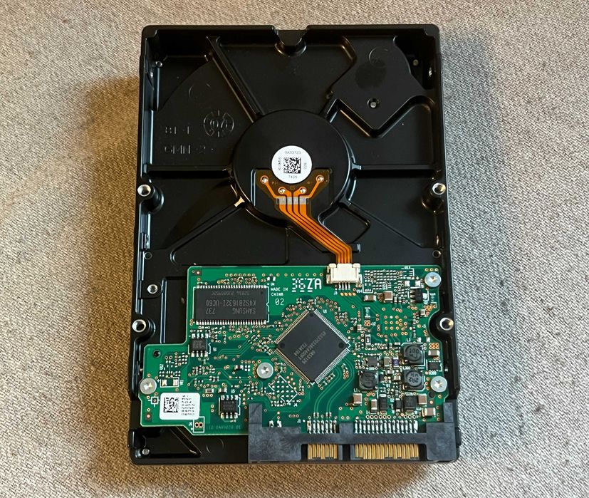 Hard disk Hitachi Deskstar 500GB 7200RPM SATA testat 100%