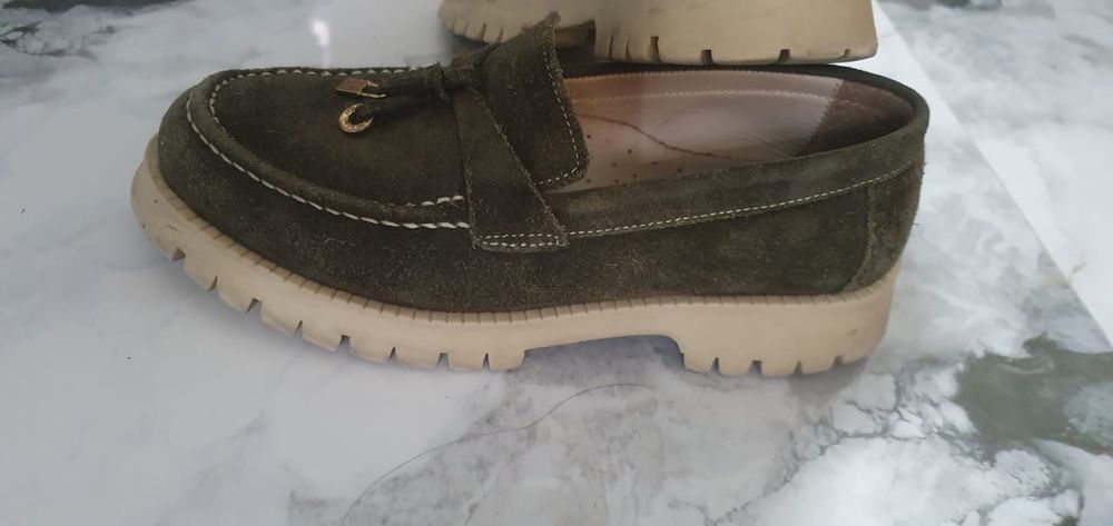 Лоро Пиано разм 35 Лоферы