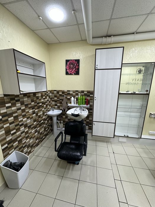 Сдам в аренду место Парикхмахера