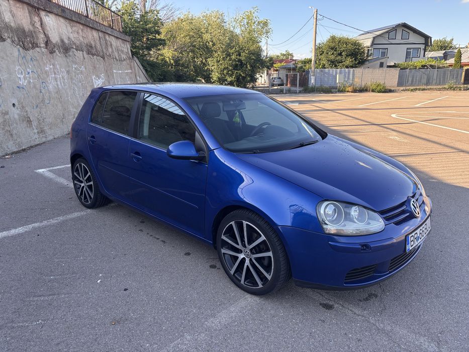 VOLKSWAGEN Golf 2006