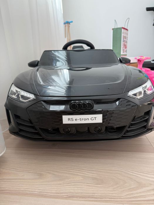 Електрическа детска кола