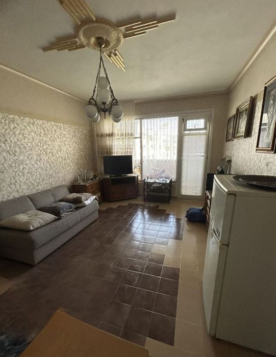 Продава се Тристаен апартамент в София, Обеля 2 - 61 кв.м за 1255 €/кв.м - Снимка #1