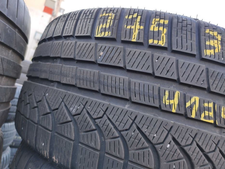 2бр Зимни гуми 275 35 19 - Pirelli Runflat BMW - DOT 2024