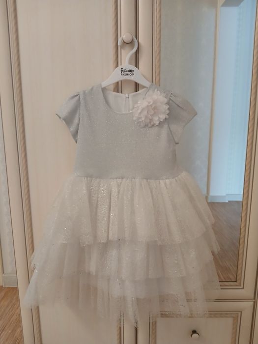 Платье детское на 4-5 лет
