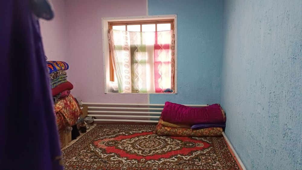 Uy sotiladi 8 sotik tayyor