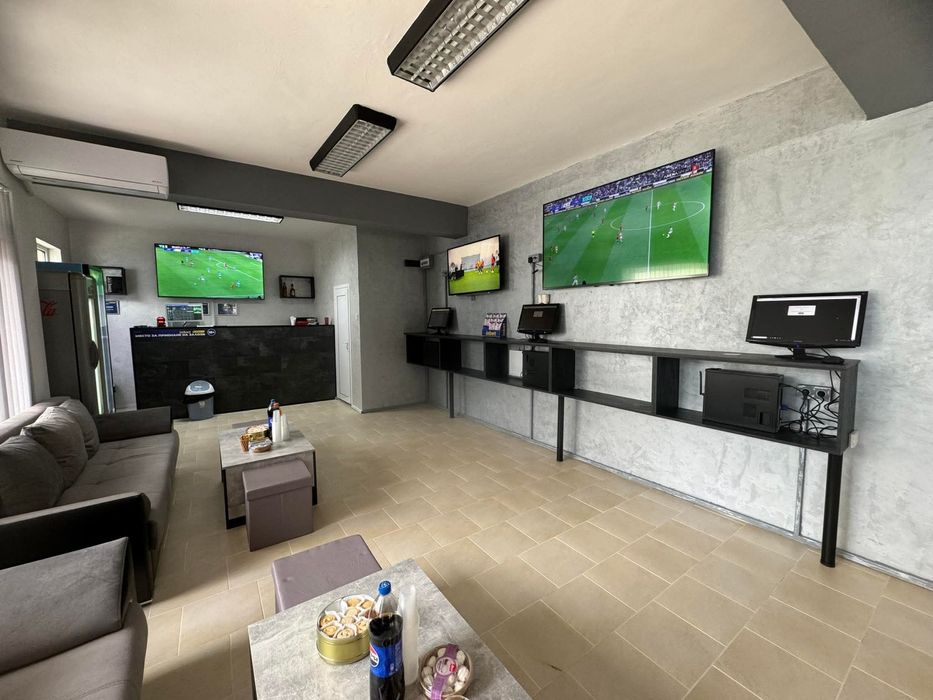 Продава се Заведение в Сливен, Сини камъни - 70 кв.м за 183 €/кв.м - Снимка #1