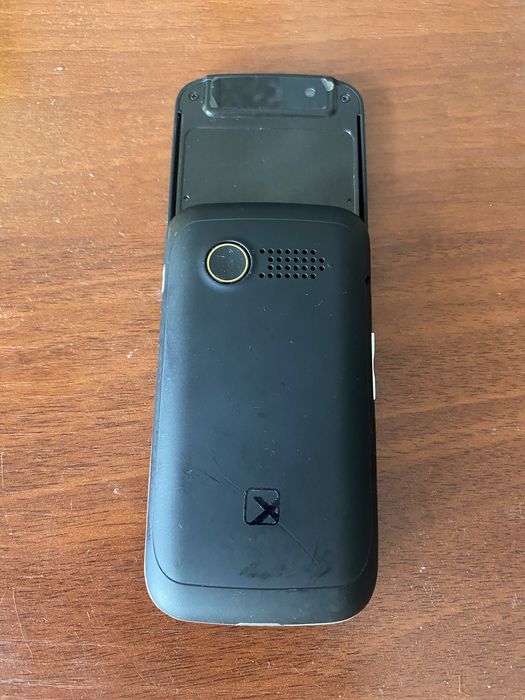 Продам кнопочный телефон teXet TM-501