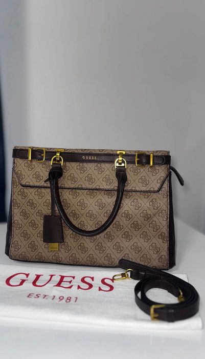 Geantă Guess-nouă fără etichetă
