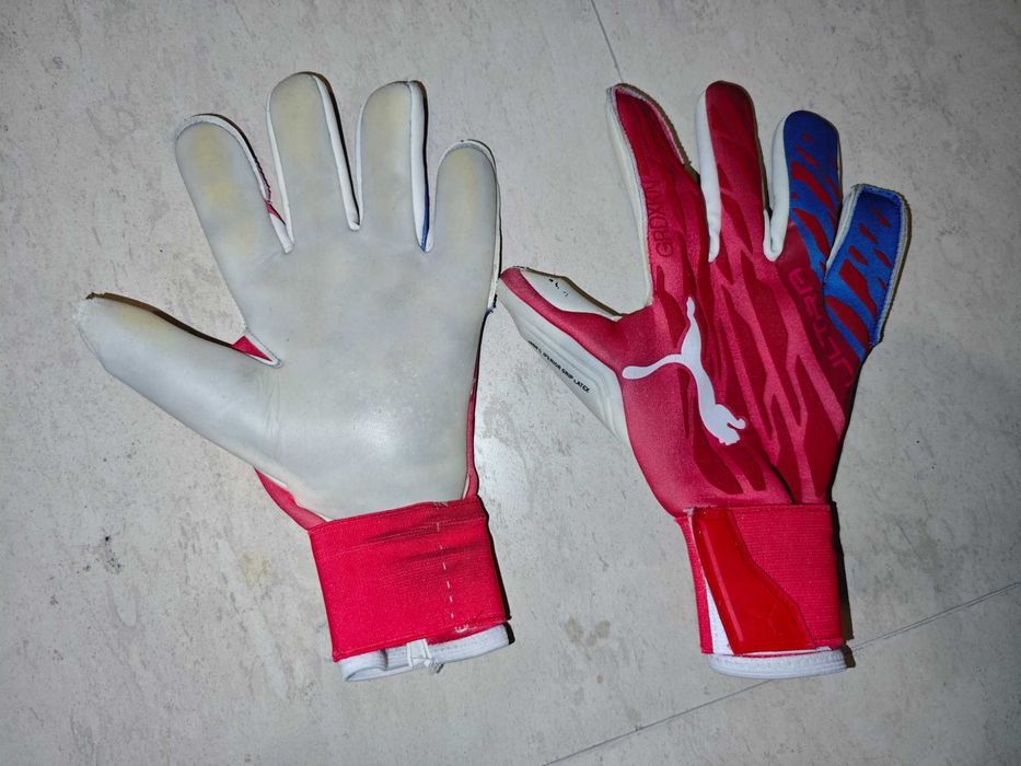 Вратарски ръкавици