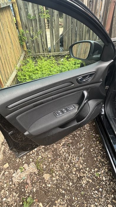 Vand  Renault Megane 4 2019