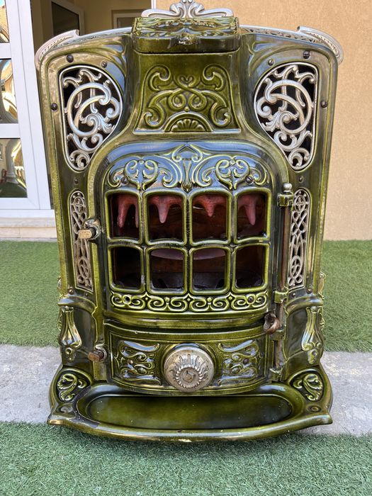 Semineu Godin din fonta