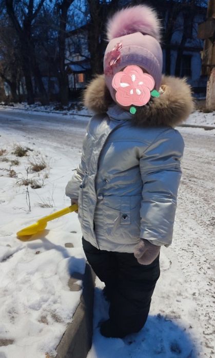 Зимний комбинезон на девочку